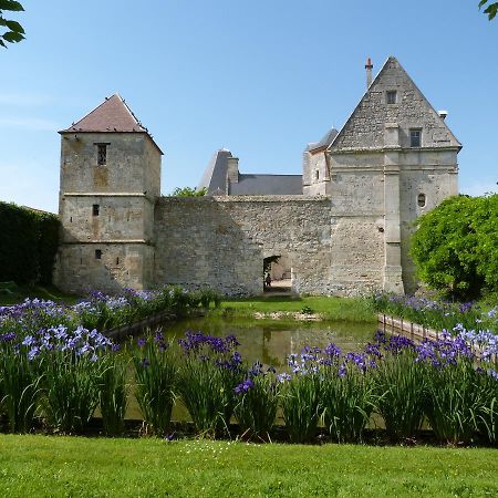 Manoir Du Plessis Au Bois Bed & Breakfast Vauciennes  Exterior photo