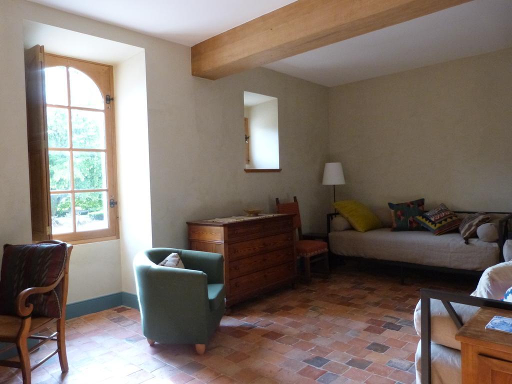 Manoir Du Plessis Au Bois Bed & Breakfast Vauciennes  Room photo