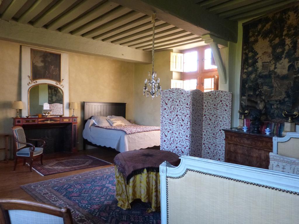 Manoir Du Plessis Au Bois Bed & Breakfast Vauciennes  Exterior photo