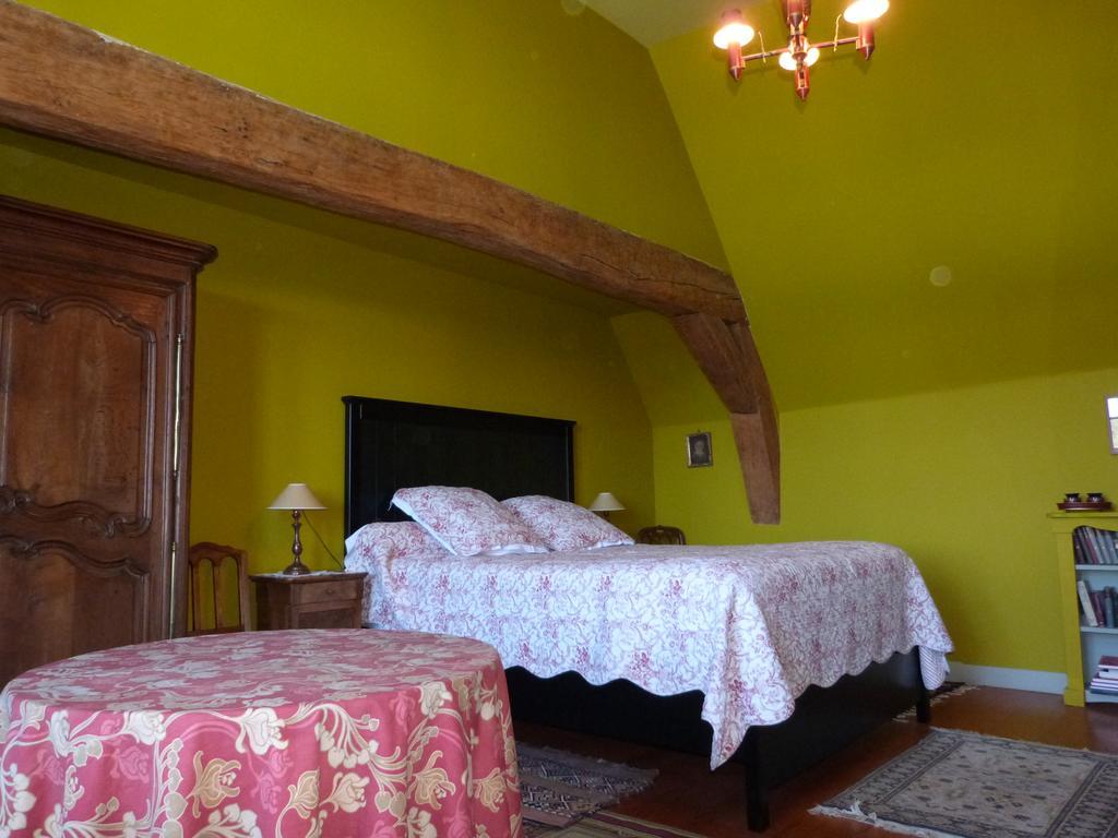 Manoir Du Plessis Au Bois Bed & Breakfast Vauciennes  Exterior photo