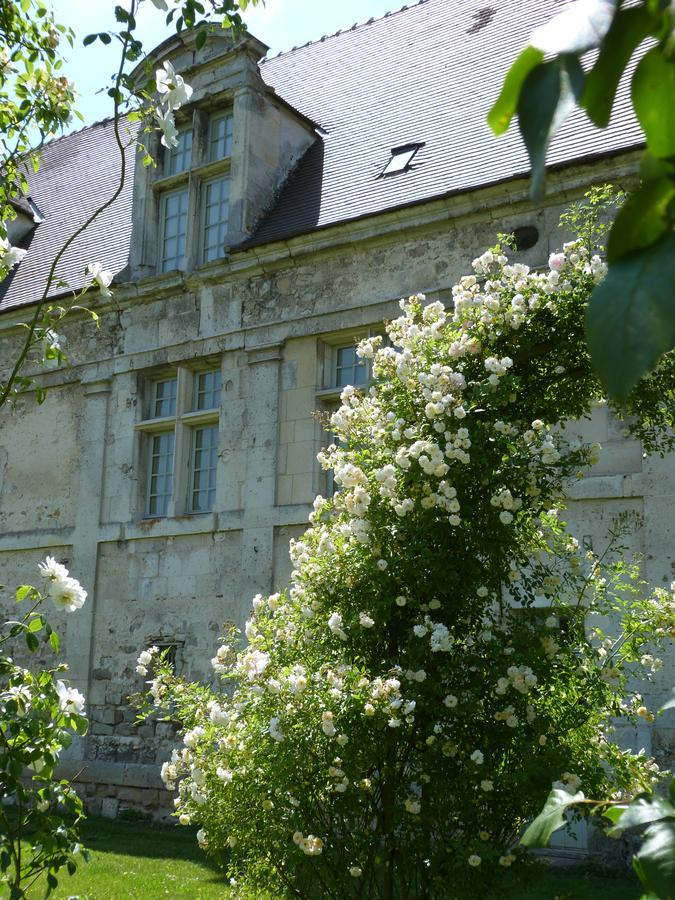 Manoir Du Plessis Au Bois Bed & Breakfast Vauciennes  Exterior photo